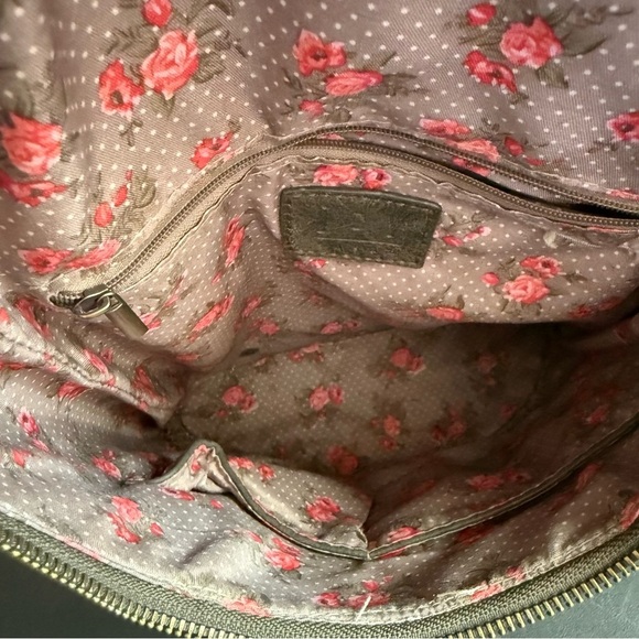 NWOT Joy Susan Vegan Leather Alyssa Distressed Backpack Bag - Picture 8 of 13